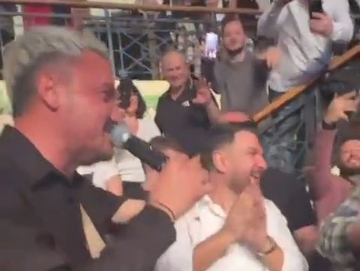 În ziua în care echipa lui juca în Superligă, decarul cânta manele cu Adi de la Vâlcea: „Te-am lansat, ai viitorul asigurat!”