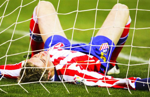 „Ca portar, mi-am rupt dinții. Mama m-a trecut în atac” » Vârful îndrăgostit de Atletico Madrid a răvășit Premier League, a fost făcut „trădător”, „flop” și erou al marilor finale