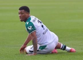Accidentare horror în 2. Bundesliga. Unui jucător de la Hannover 96 i s-a îndoit piciorul la 90 de grade!