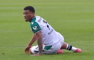 Accidentare horror în 2. Bundesliga. Unui jucător de la Hannover 96 i s-a îndoit piciorul la 90 de grade!