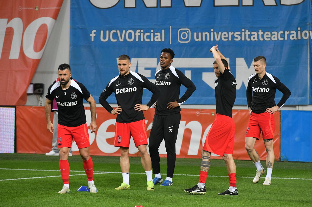 Fotografii înainte de Universitatea Craiova - FCSB/ FOTO: Cristi Preda (GSP)