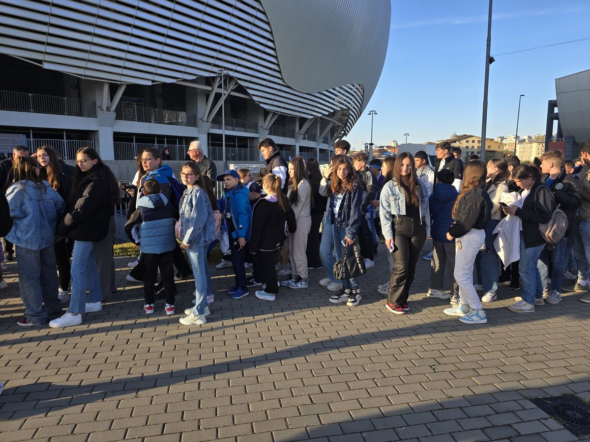 FCSB evadează norocos cu un punct din Bănie. Craiova, superioară, a dat-o în bară la ultima fază! » Clasamentul în play-off după derby