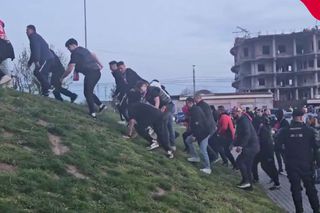 Seara pe deal » Ce au fost puși să facă ultrașii campioanei FCSB la intrarea pe arena din Craiova