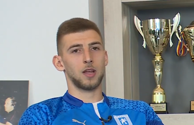 Jovo Lukic a vorbit despre relația cu Mirel Rădoi înainte de derby-ul cu FCSB: „După fiecare antrenament stăm 10, 15, 30 minute pentru asta”