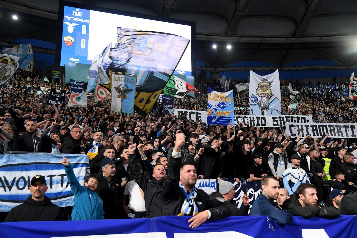 Sublim! Ce au putut face suporterii lui Lazio la derby-ul cu Roma: scenografie magnifică pe „Olimpico”