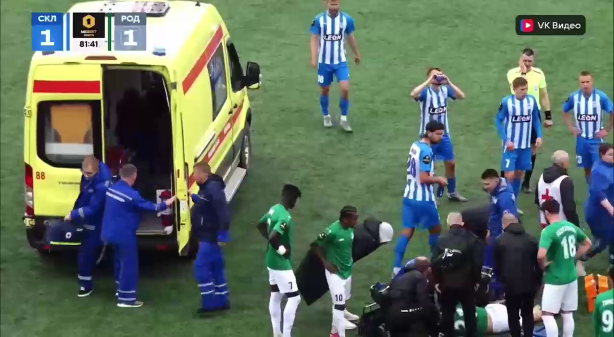 Cea mai brutală ciocnire între fotbaliști într-un meci FNL