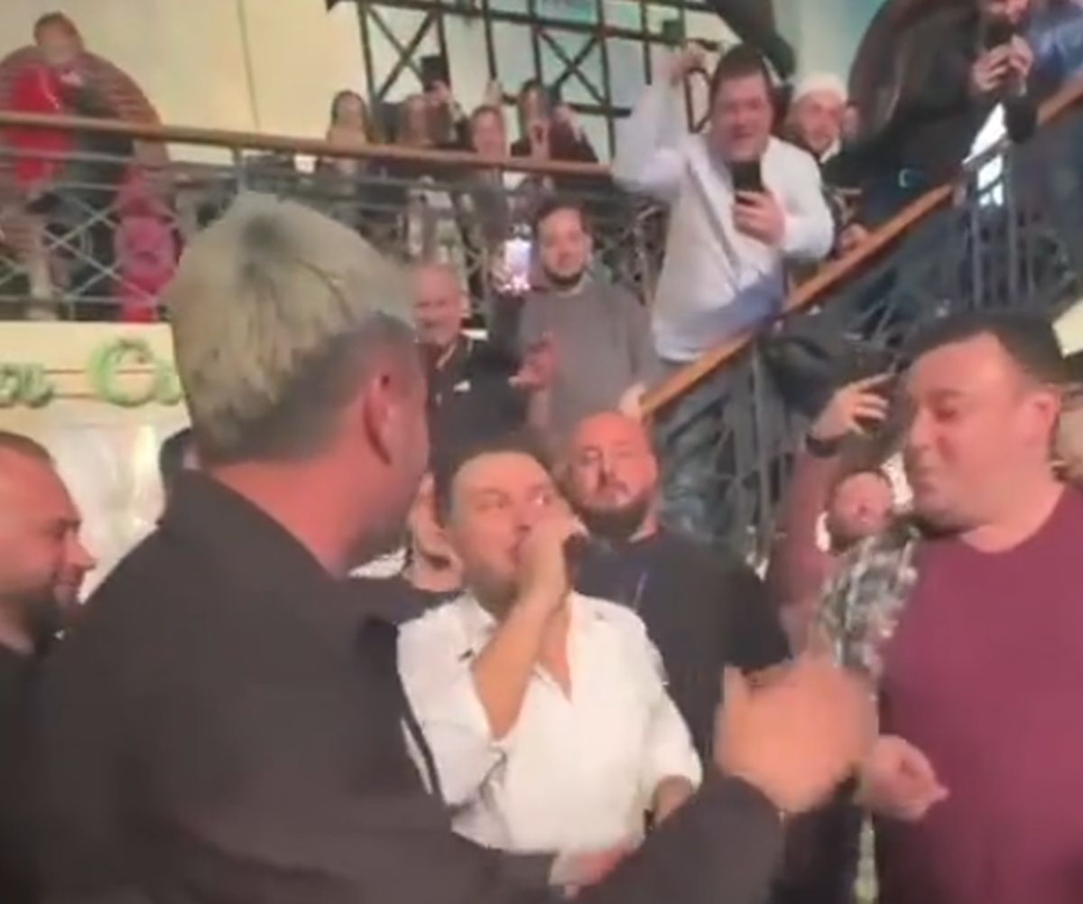 Budescu cânta manele cu Adi de la Vâlcea în ziua în care Gloria pierdea cu Poli Iași