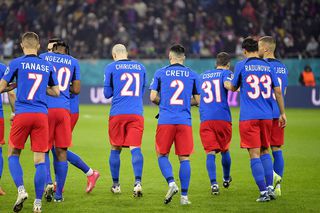 Au surprins pe toată lumea » Tănase și Radunovic de la FCSB au plecat din cantonament! Unde au fost văzuți