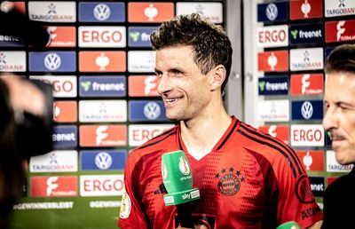 Show Thomas Muller în direct la tv: „Cine știe, poate la anul te dau și pe tine afară!”