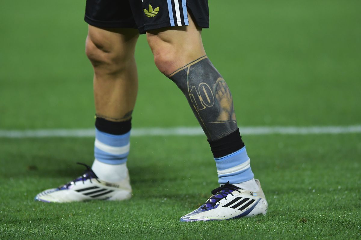 Messi, Ramos, Dani Alves: topul celor mai urâte tatuaje din fotbal