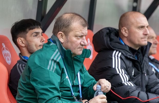 Fierbe vestiarul la Sepsi OSK: Dorinel Munteanu, înfruntat de jucători » Ultimele detalii după umilința cu Farul
