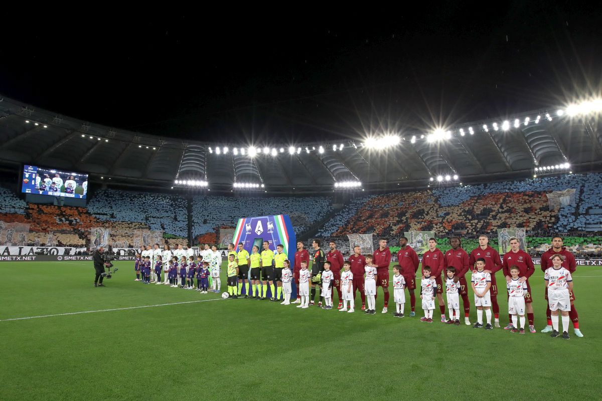 Sublim! Ce au putut face suporterii lui Lazio la derby-ul cu Roma: scenografie magnifică pe „Olimpico”