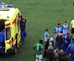 Cea mai brutală ciocnire între fotbaliști într-un meci din Rusia! Două ambulanțe au intrat pe teren, iar jucătorii au fost transportați de urgență la spital