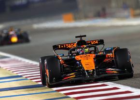 Marele Premiu din Bahrain » Oscar Piastri pornește din pole-position, Leclerc și Russell stau la pândă! Grila de start pe Sakhir