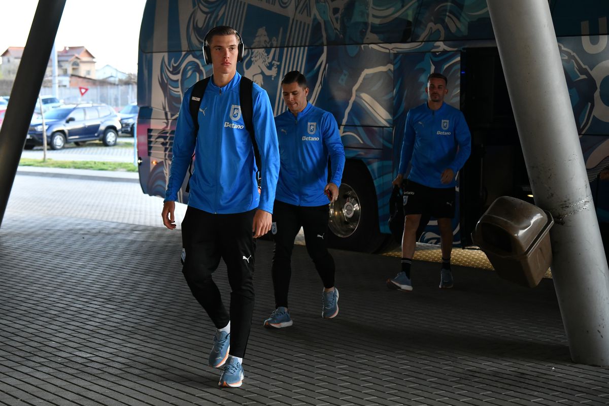 Fotografii înainte de Universitatea Craiova - FCSB/ FOTO: Cristi Preda (GSP)