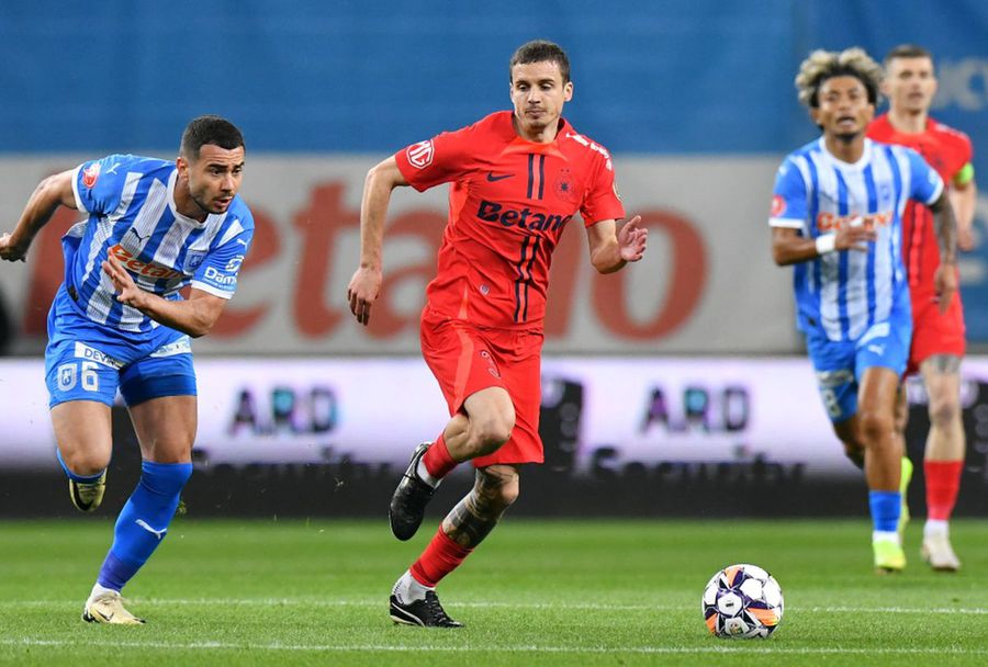 Juri Cisotti / foto: Cristi Preda (GSP) „Mă surprinde!” » Antrenorul străin dat pe spate de fotbalistul în vogă de la FCSB: „Greu să-l scoți de acolo”