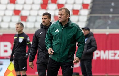 Dorinel Munteanu critică fotbaliștii români: „Nu mi se pare normal”