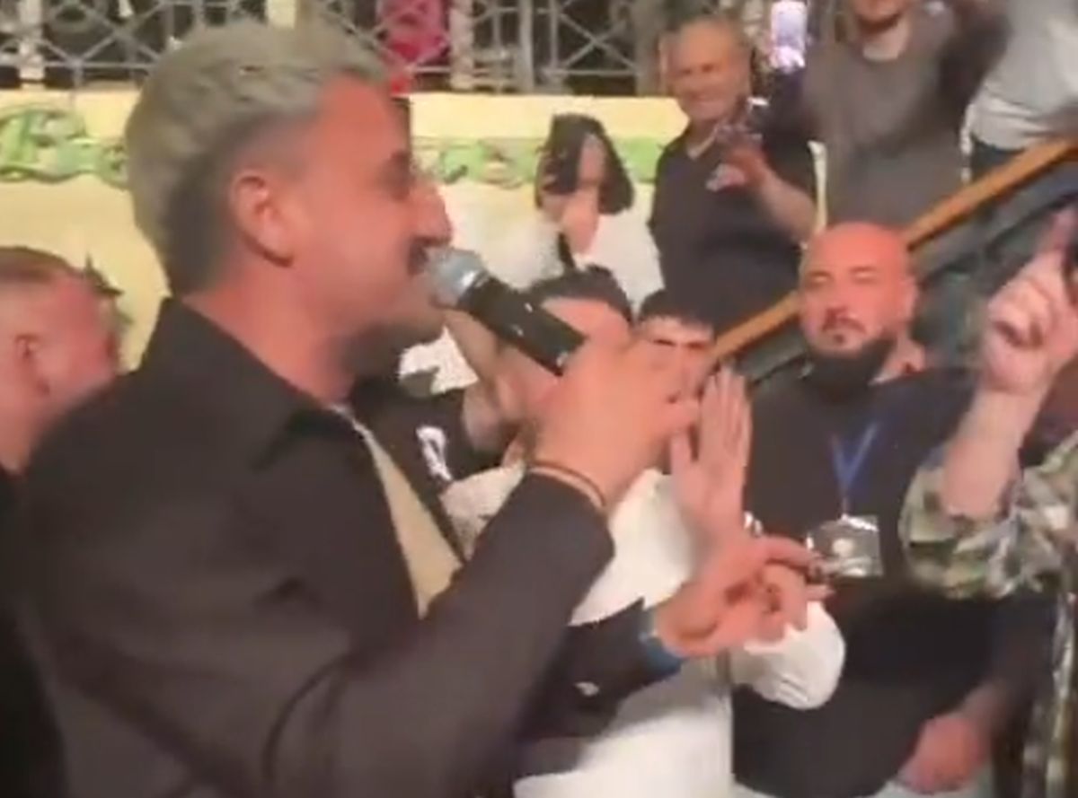 Budescu cânta manele cu Adi de la Vâlcea în ziua în care Gloria pierdea cu Poli Iași