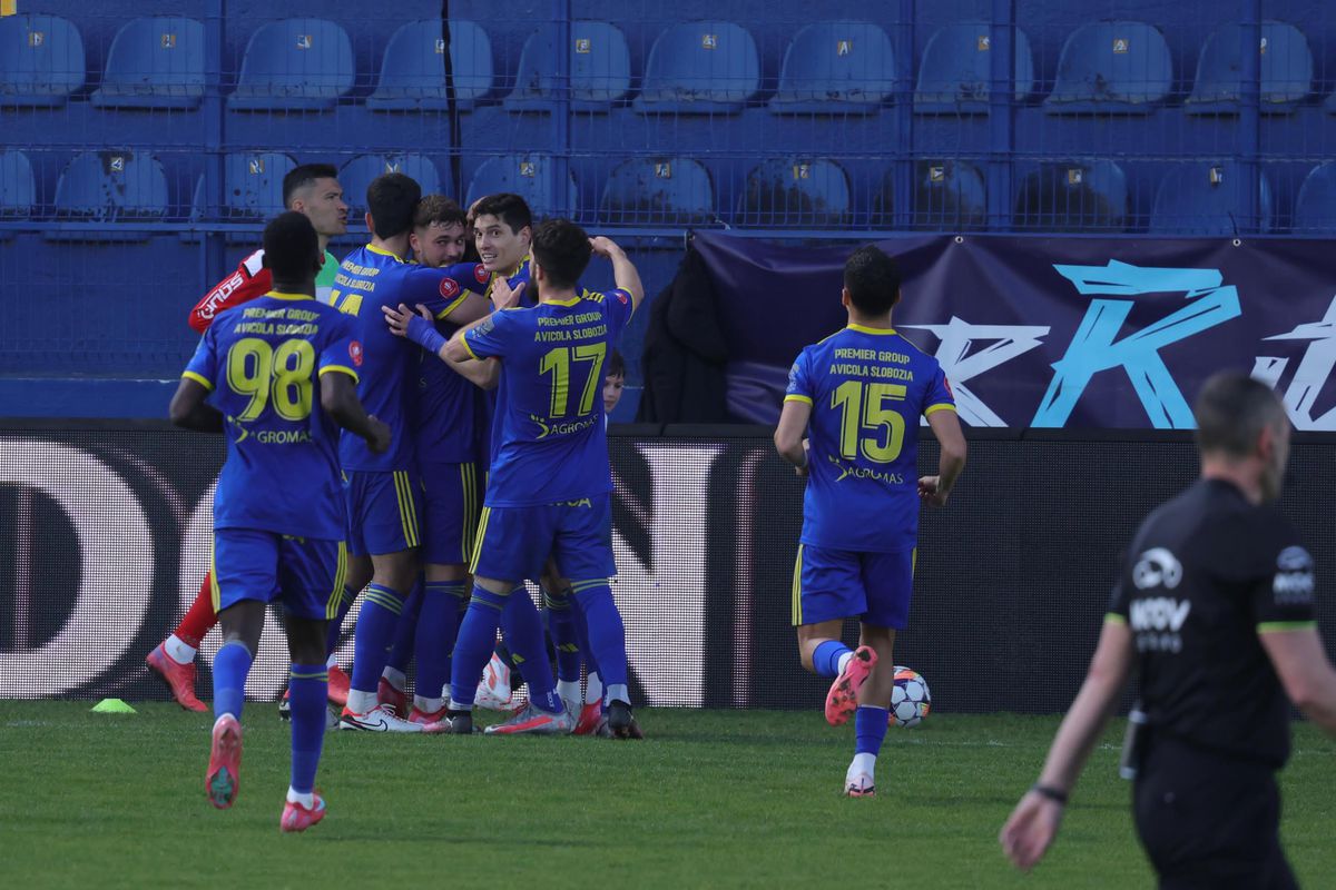 Drama din spatele mesajului afișat de fotbaliștii Unirii Slobozia înaintea meciului cu UTA