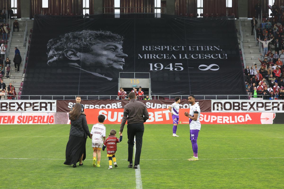 Imagini cu familia Lucescu înainte de Rapid - FC Argeș // foto: Ionuț Iordache (GSP)