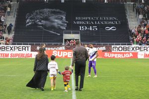 Momente emoționante la Rapid - FC Argeș: strănepoții lui Mircea Lucescu au dat lovitura de începere