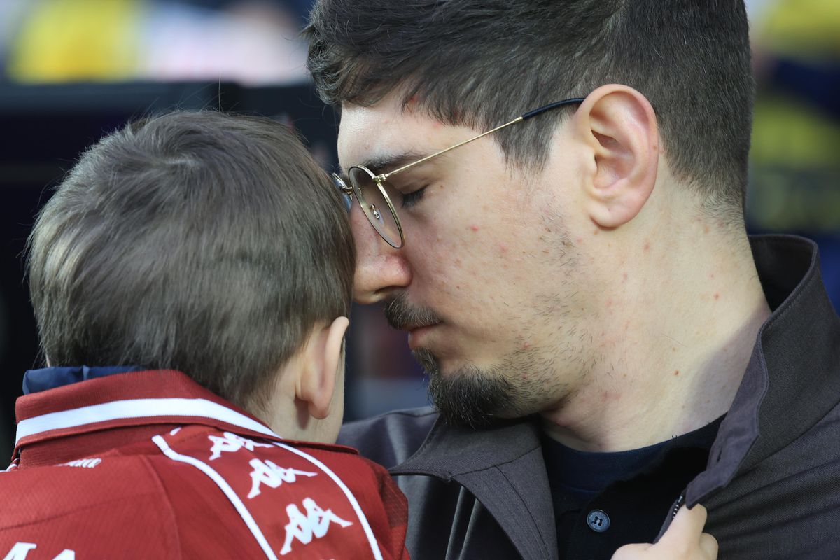Imagini cu familia Lucescu înainte de Rapid - FC Argeș // foto: Ionuț Iordache (GSP)