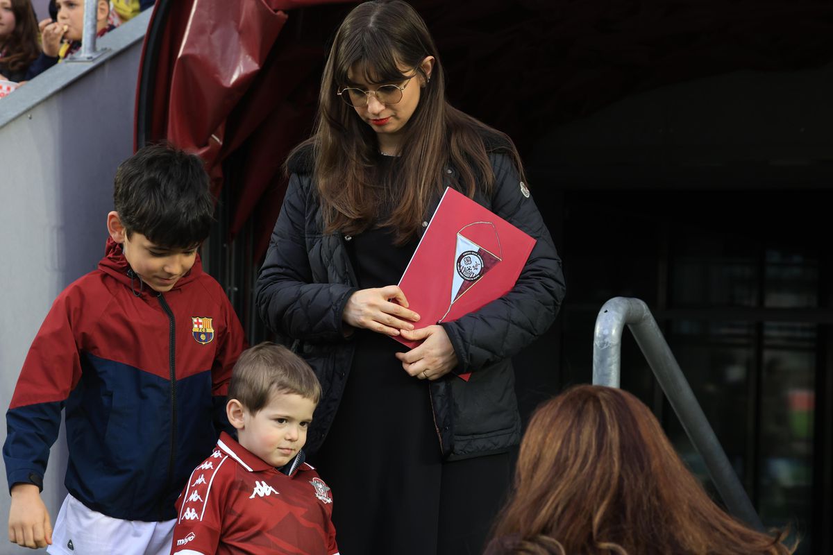 Imagini cu familia Lucescu înainte de Rapid - FC Argeș // foto: Ionuț Iordache (GSP)