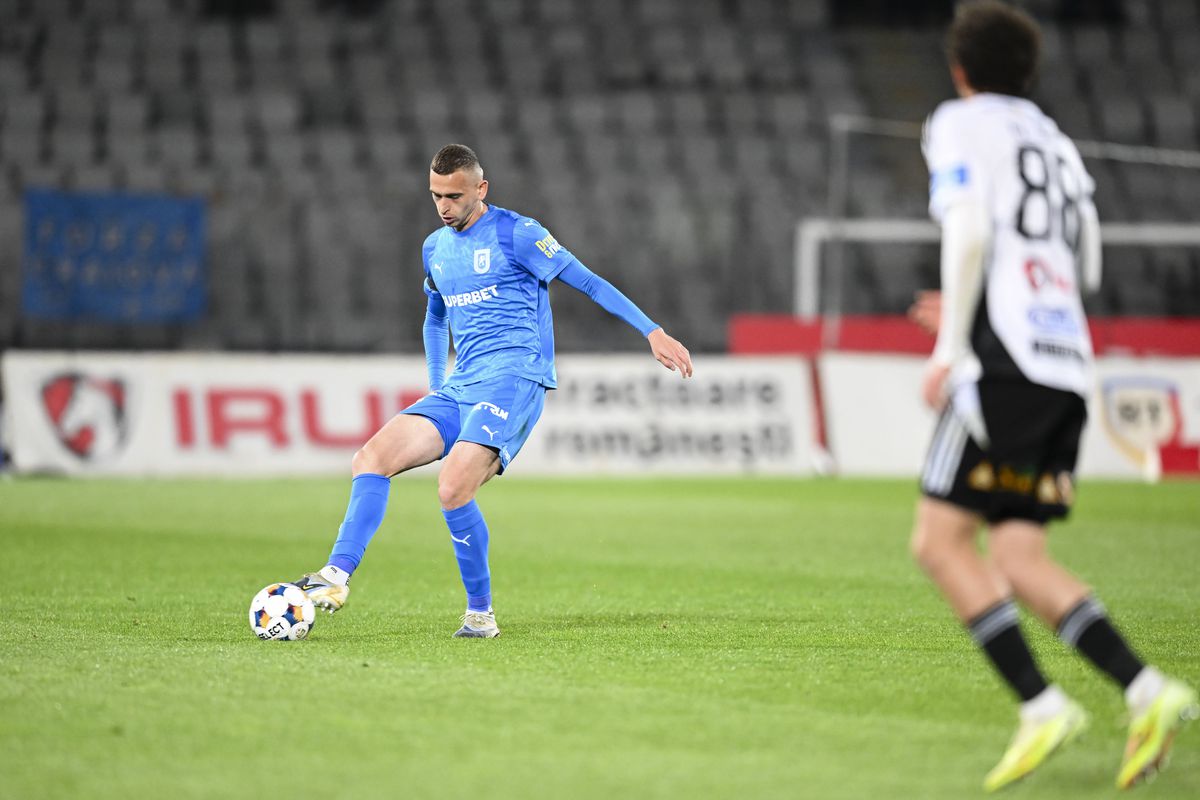 CroșeU la titlu! U Cluj a făcut-o KO pe Craiova rămasă în 10 oameni și revendică pe merit locul 1