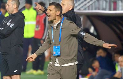 E ferm înainte de Dinamo - Rapid: „E degringoladă! Acolo s-a rupt, Gâlcă nu a știut să dea cu pumnul în masă”