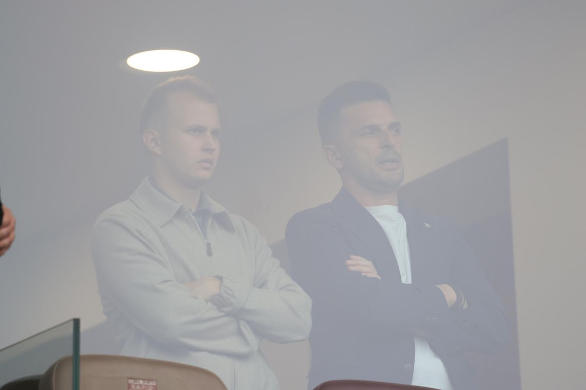 Imagini cu familia Lucescu înainte de Rapid - FC Argeș // foto: Ionuț Iordache (GSP)