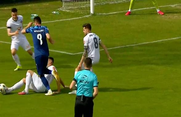 Florin Bratu îl acuză pe „centralul” de la Metaloglobus - Csikszereda: „Nu ai cum să nu dai penalty acolo!”