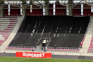 Rapid - FC Argeș » Lotul ales de Gâlcă + Scenografie în memoria lui Mircea Lucescu