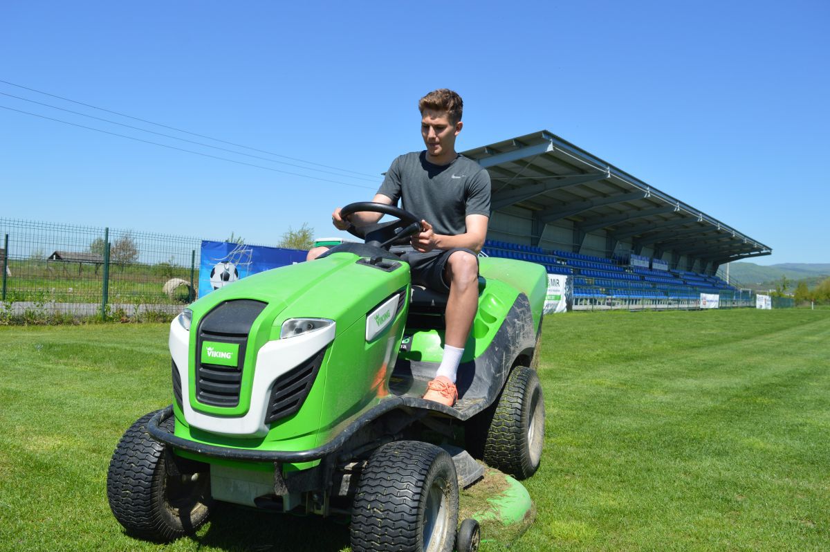 Aici e „zona crepusculară” a diviziei secunde » Cum a ajuns Comuna Recea „sperietoarea” cluburilor din Liga 2