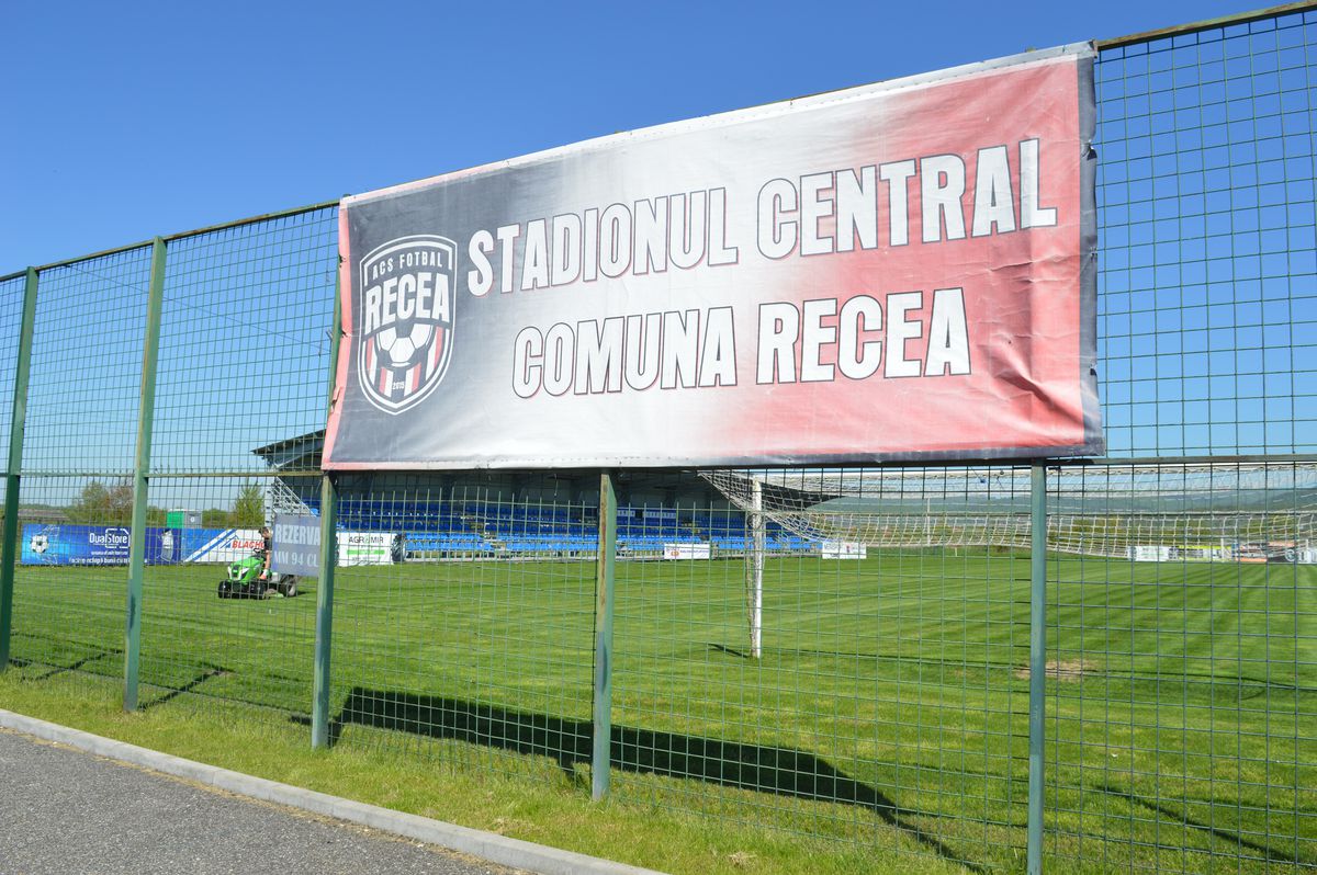 Aici e „zona crepusculară” a diviziei secunde » Cum a ajuns Comuna Recea „sperietoarea” cluburilor din Liga 2