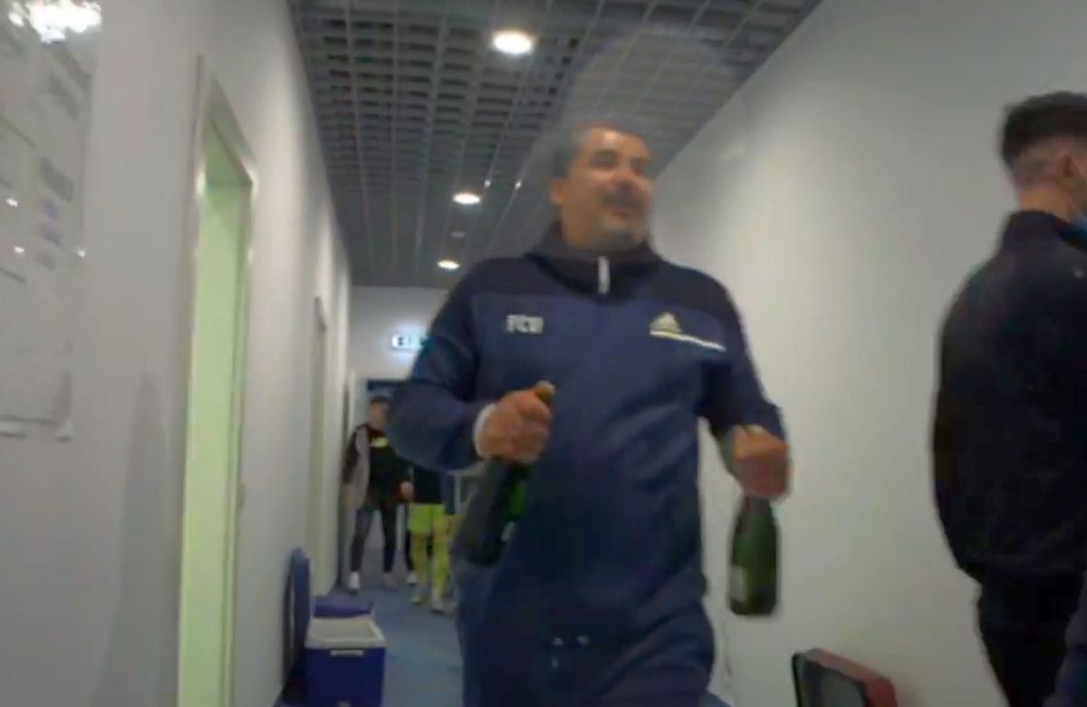 Ce s-a întâmplat azi-noapte pe străzile din Craiova, după promovarea lui FC U în Liga 1