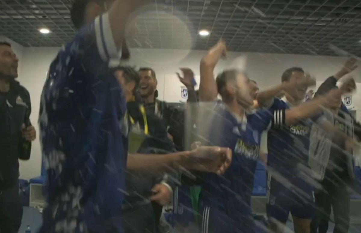 FC U Craiova a promovat în Liga 1! Sărbătoare pe „Ion Oblemenco”