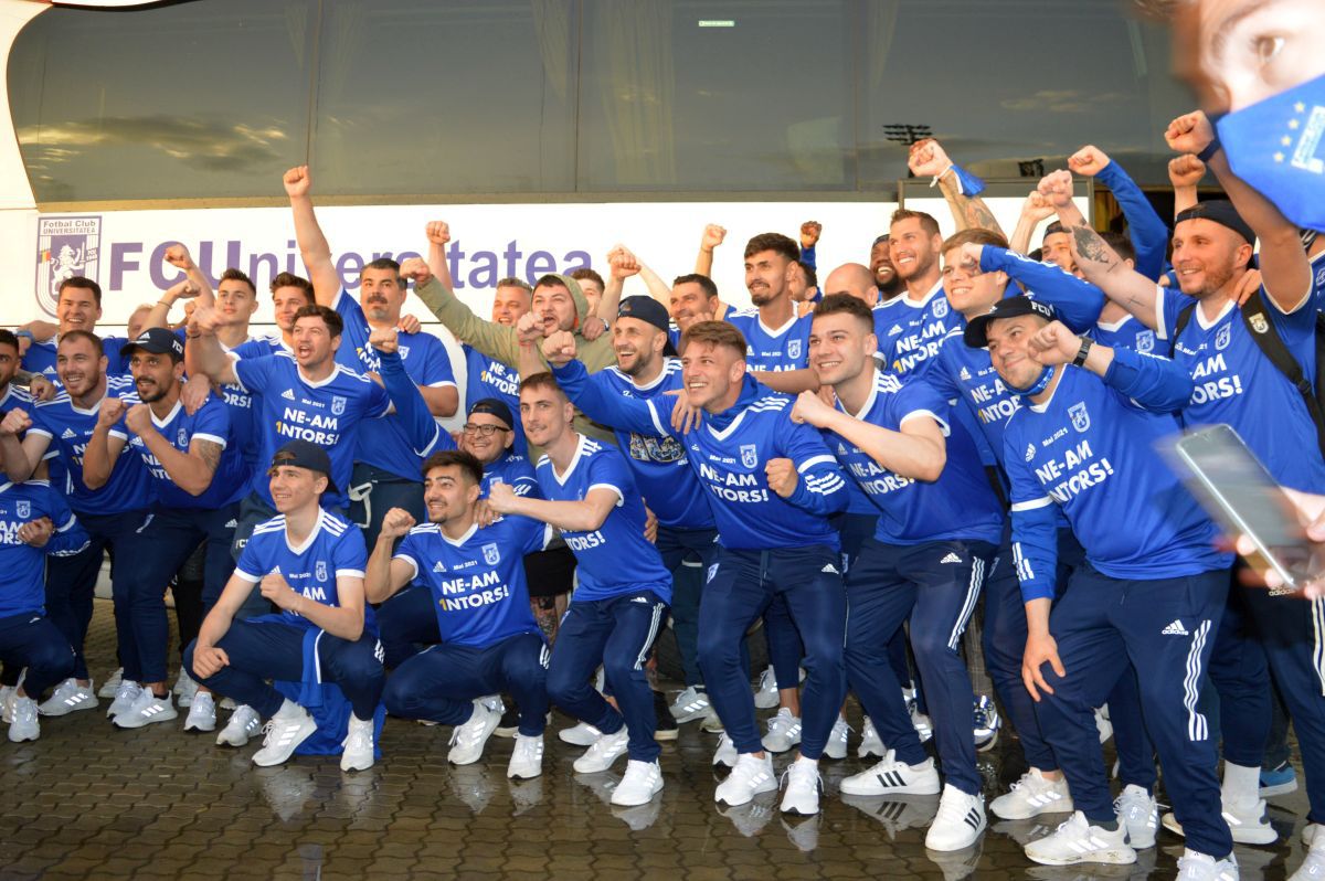 FOTO FC U Craiova a promovat în Liga 1
