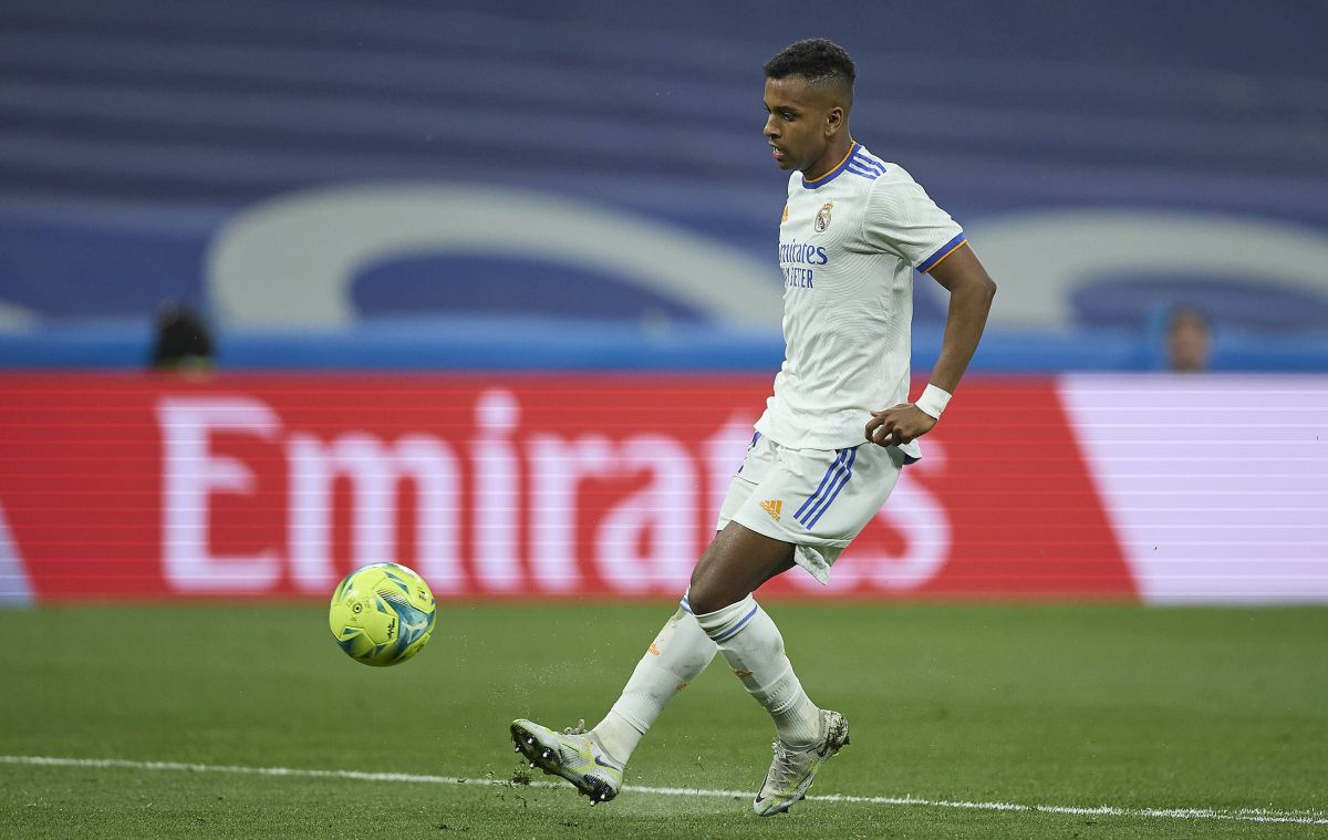 Real Madrid, victorie zdrobitoare cu Levante » Performanță fabuloasă reușită de Benzema + primul hattrick reușit de Vinicius