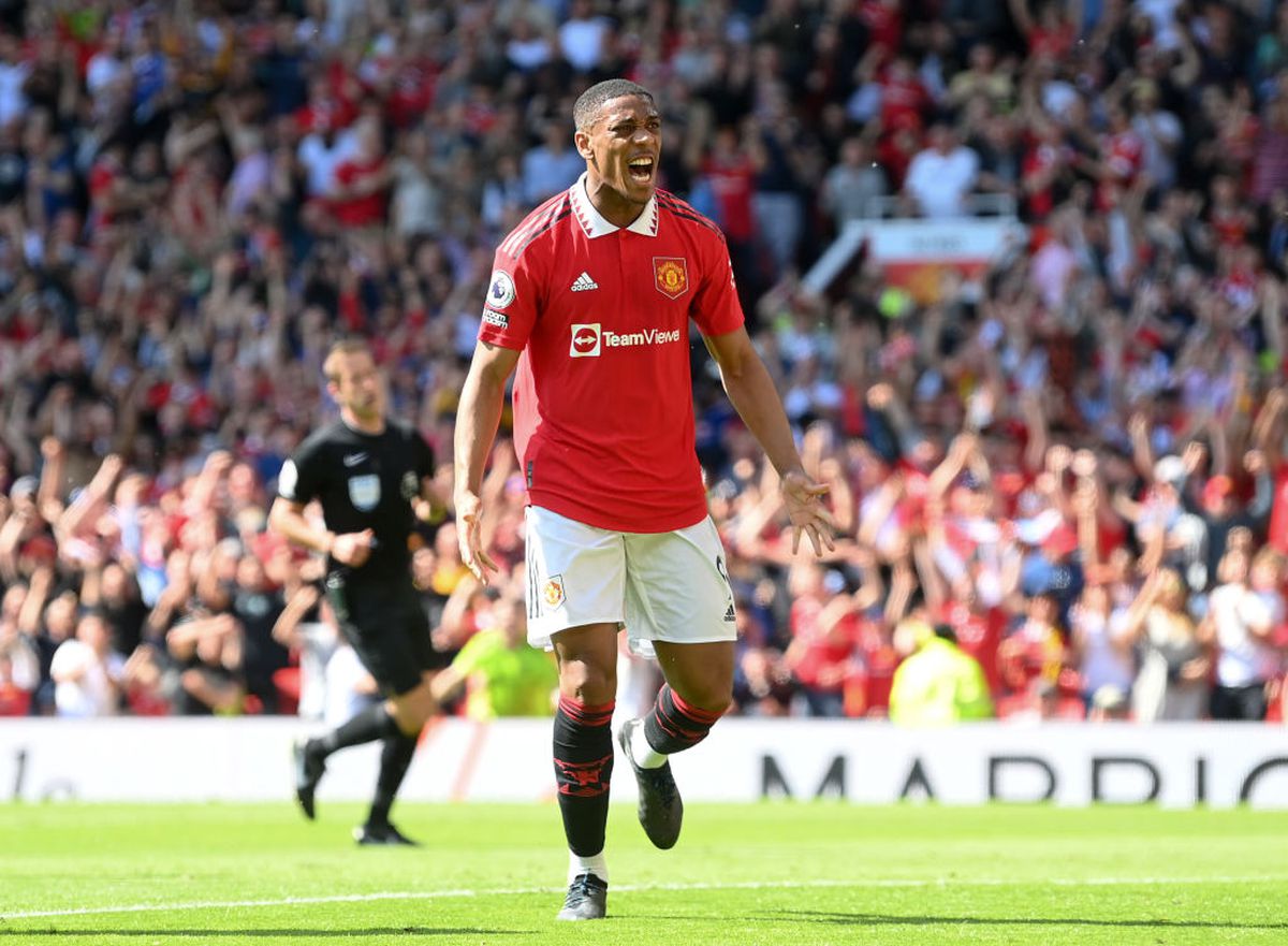 Manchester United, tot mai sigură de locurile de Champions League după victoria cu Wolverhampton