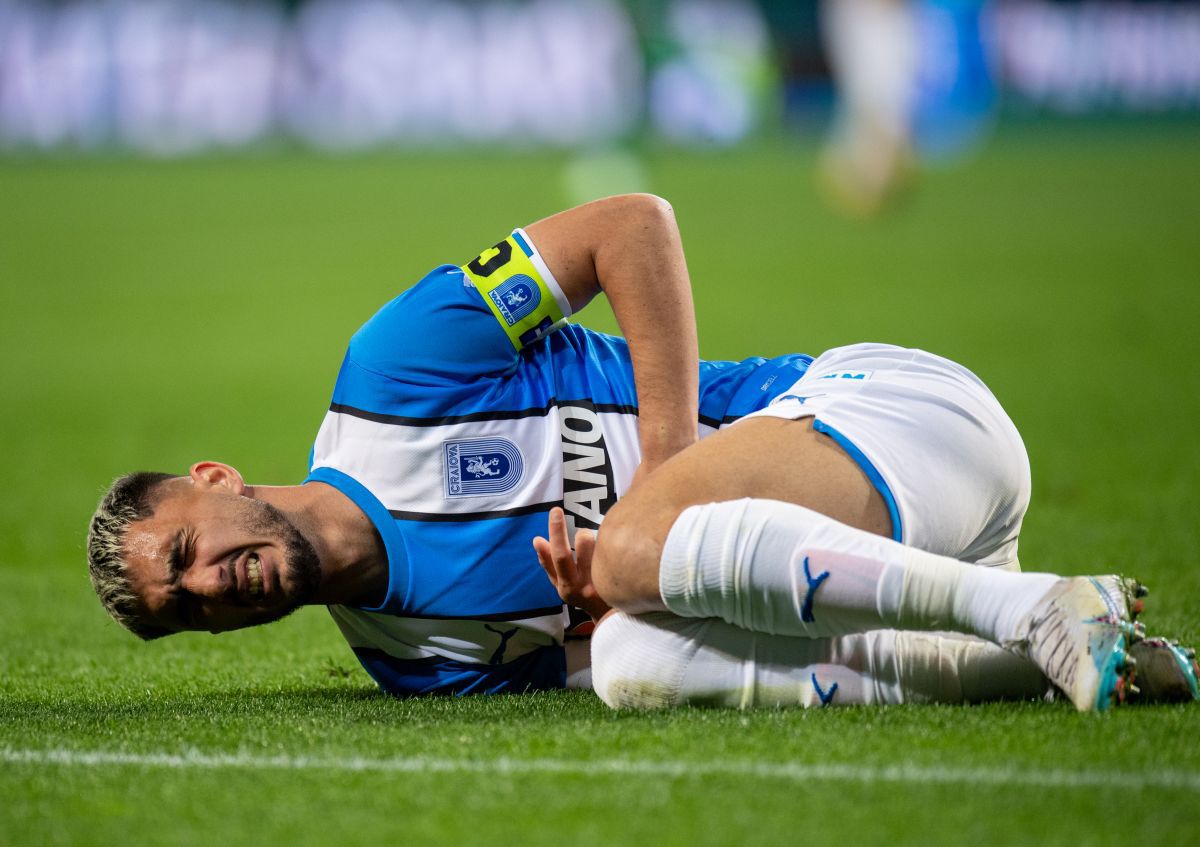 Denis Alibec, devastat după gafa care o poate costa titlul pe Farul: „I-am făcut una ca asta domnului Hagi... mereu dau cu piciorul momentelor bune”