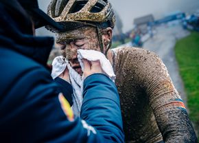 Imagini cât o mie de cuvinte » S-au terminat Campionatele Europene de Mountain Bike de la Cheile Grădiștei