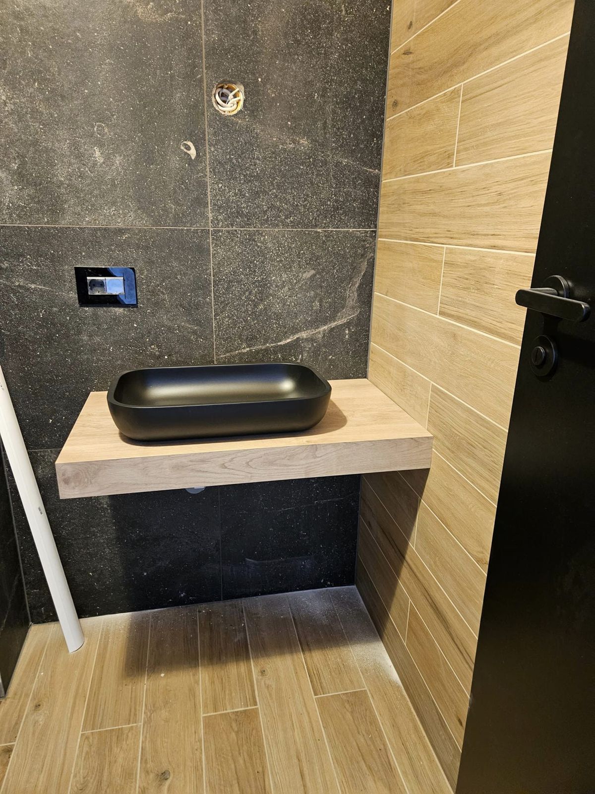 Cum arată noua casă a lui Mihai Neșu » Construcția a durat 3 ani: „Eu mi-aș dori o mică pauză, să ne bucurăm de ce am muncit”