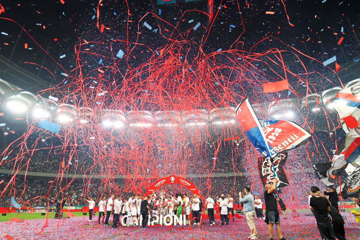 Se umple Arena Națională » Câte abonamente a vândut FCSB pentru meciurile din Europa League: n-au trecut nici 24 de ore