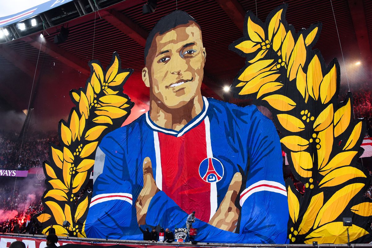 Kylian Mbappe și-a luat adio de la PSG » Disensiuni între suporteri: unii i-au pregătit o scenografie, alții l-au huiduit