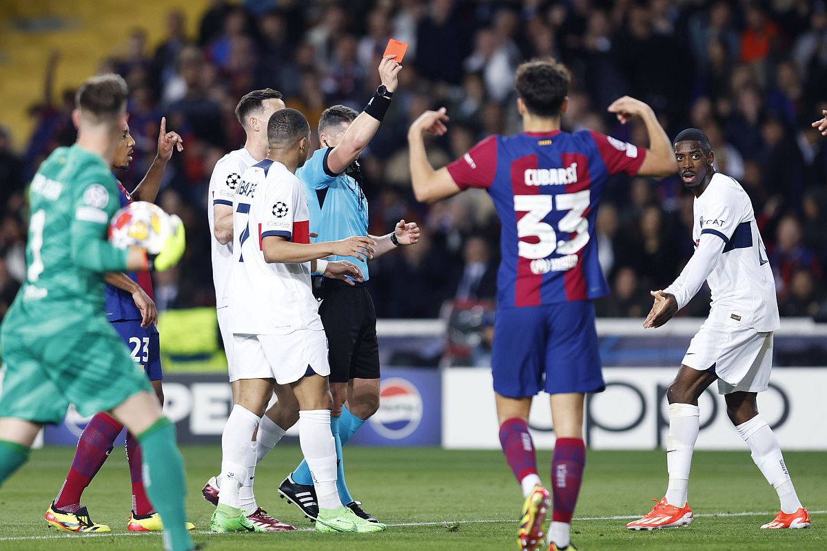Istvan Kovacs, într-o galerie selectă » Ce alți arbitri români au mai oficiat finale mari din fotbalul european