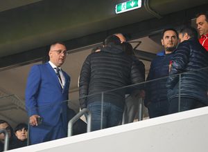Rednic, conferință curioasă: „Eu am făcut ceva pentru Dinamo. S-a văzut și azi!” + îl atacă pe dușmanul din tabăra „câinilor”: „Salariu de nesimțit”