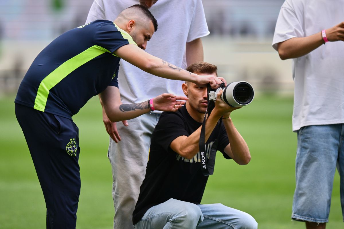 Gigi Becali, țeapă de zile mari dată jucătorilor de la FCSB, înaintea petrecerii de titlu: „Tată, eu o să mă distrez în Champions League”