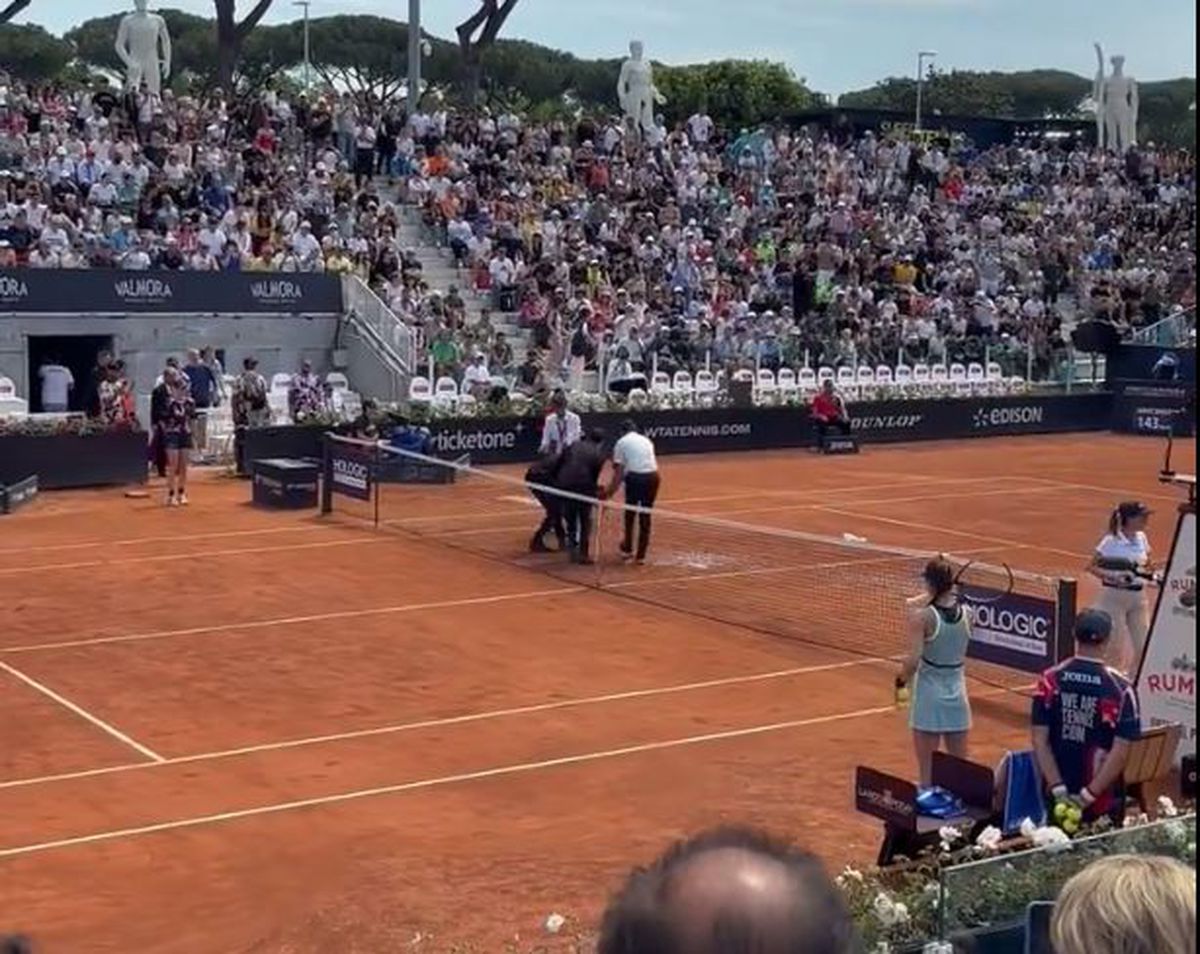 Incidente la meciul Sorana Cîrstea - Madison Keys de la Roma