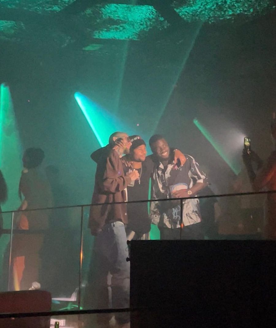 Konrad Laimer, Serge Gnabry și Dayot Upamecano, pe ringul de dans / Foto: Bild Tupeu maxim, în plin scandal! Bayern, spectacolul mușchilor în Ibiza!