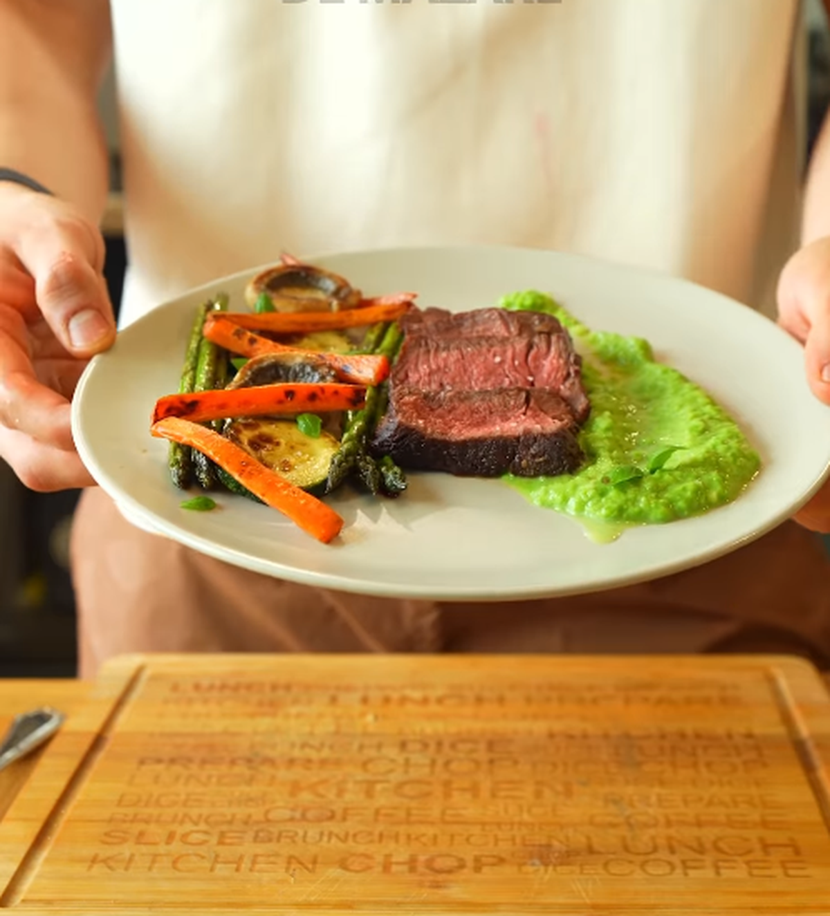 „Mamă, e bun rău” » Daniel Bîrligea și-a prezentat meniul favorit pentru o zi: „De la nea Gigi”